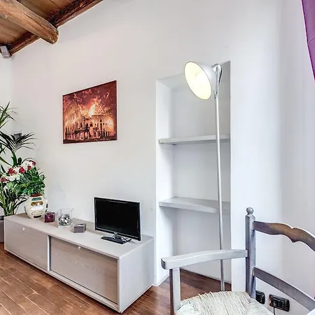 Apartmán Stupendo Monolocale Wi-fi A/c